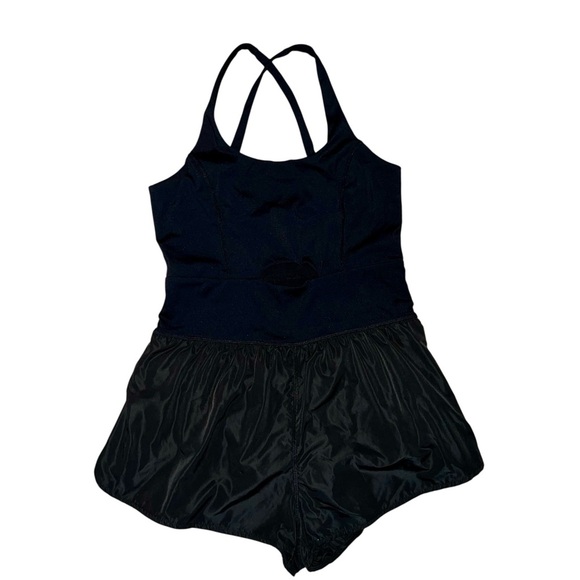 TCEC Athletic Romper Size Medium - Picture 3 of 8